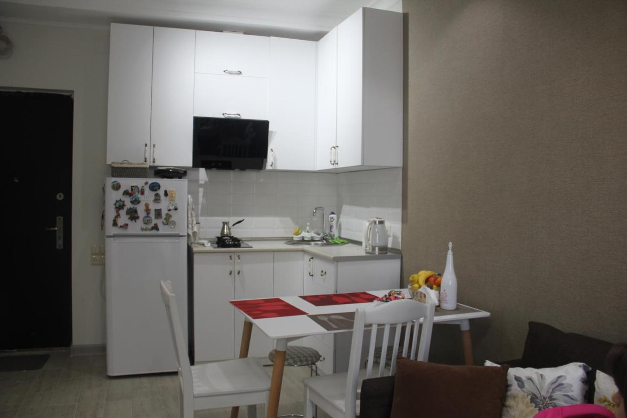 Batumi-Cozy Apartment Exteriör bild